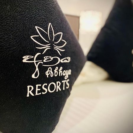 Abhaya Resorts Anuradhapura Buitenkant foto