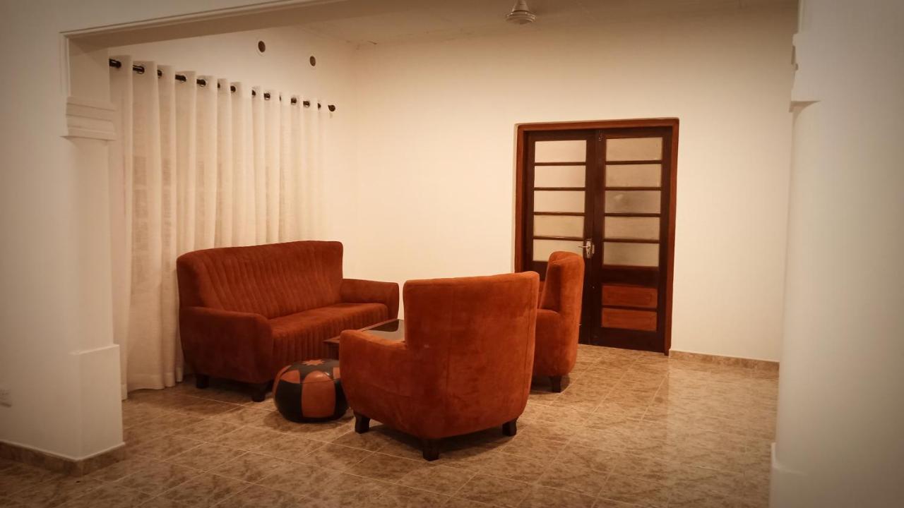 Abhaya Resorts Anuradhapura Buitenkant foto