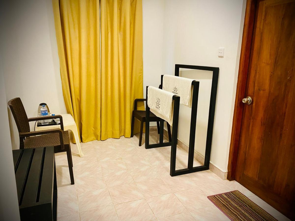 Abhaya Resorts Anuradhapura Buitenkant foto