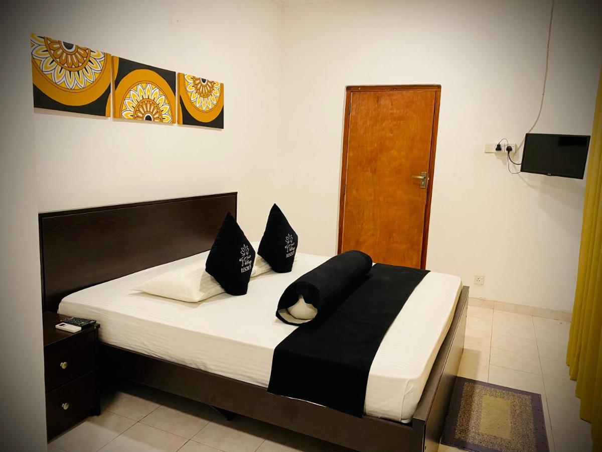 Abhaya Resorts Anuradhapura Buitenkant foto